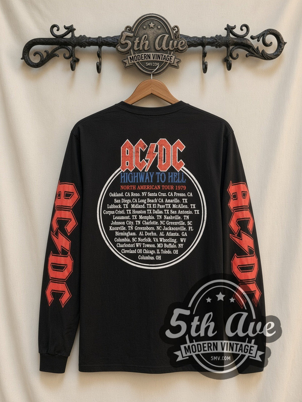 AC/DC – Highway to Hell Band Photo – Vintage Band Long Sleeve T-Shirt