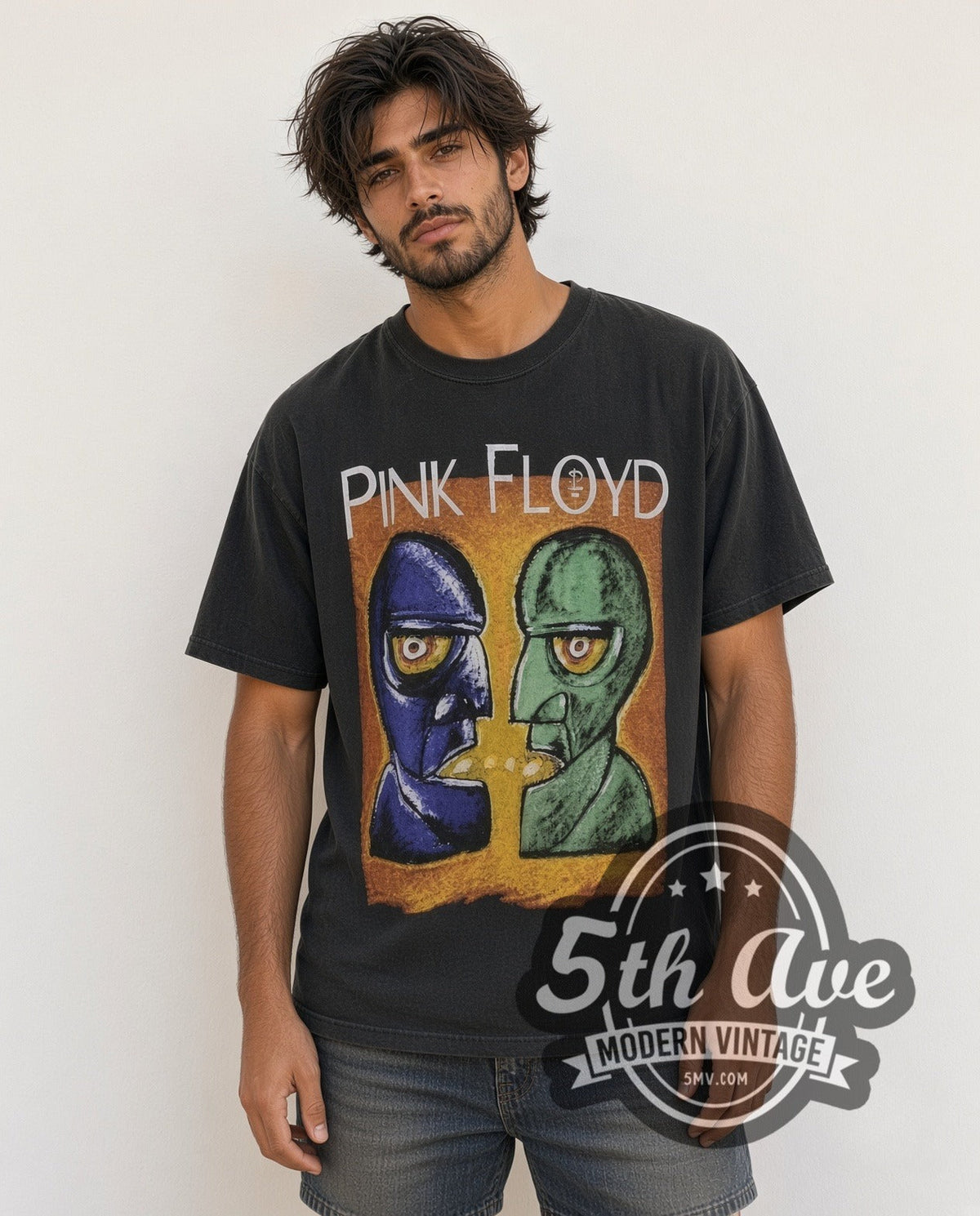 Pink Floyd – The Wall Division Bell Faces Collage – Vintage Band T-Shirt
