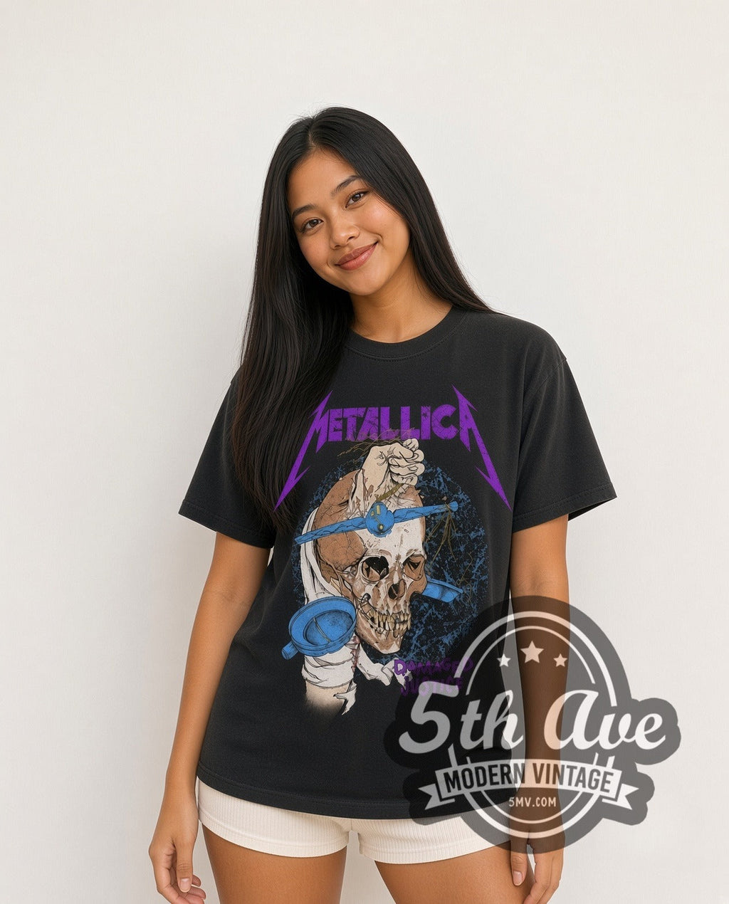 Metallica – Damaged Justice Skull Scales – Vintage Band T-Shirt