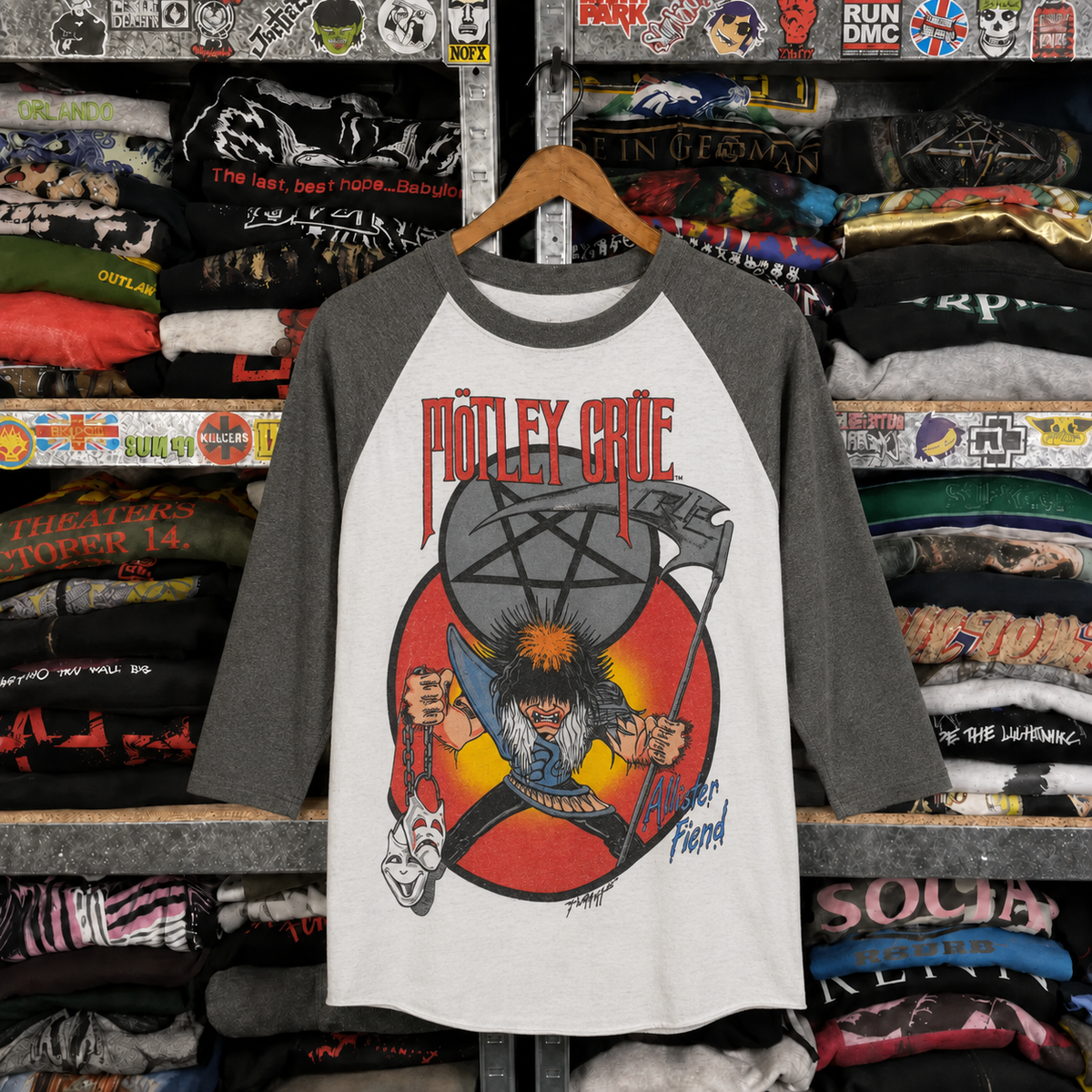 Rare Hard To Find Vintage Mötley Crüe Raglan Shirt, Nearly Sold Out Collectors Piece