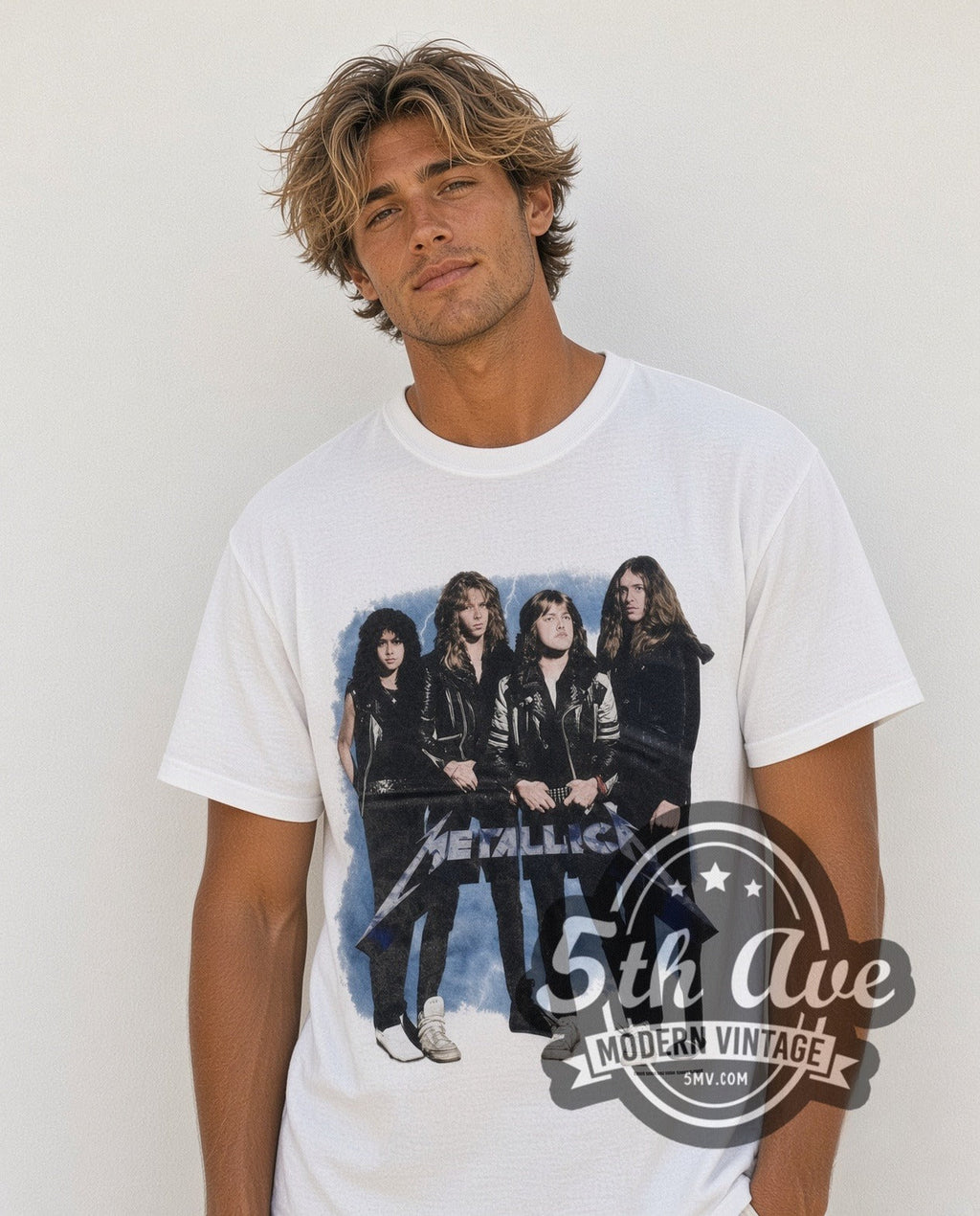Metallica – Group Photo (White) – Vintage Band T-Shirt