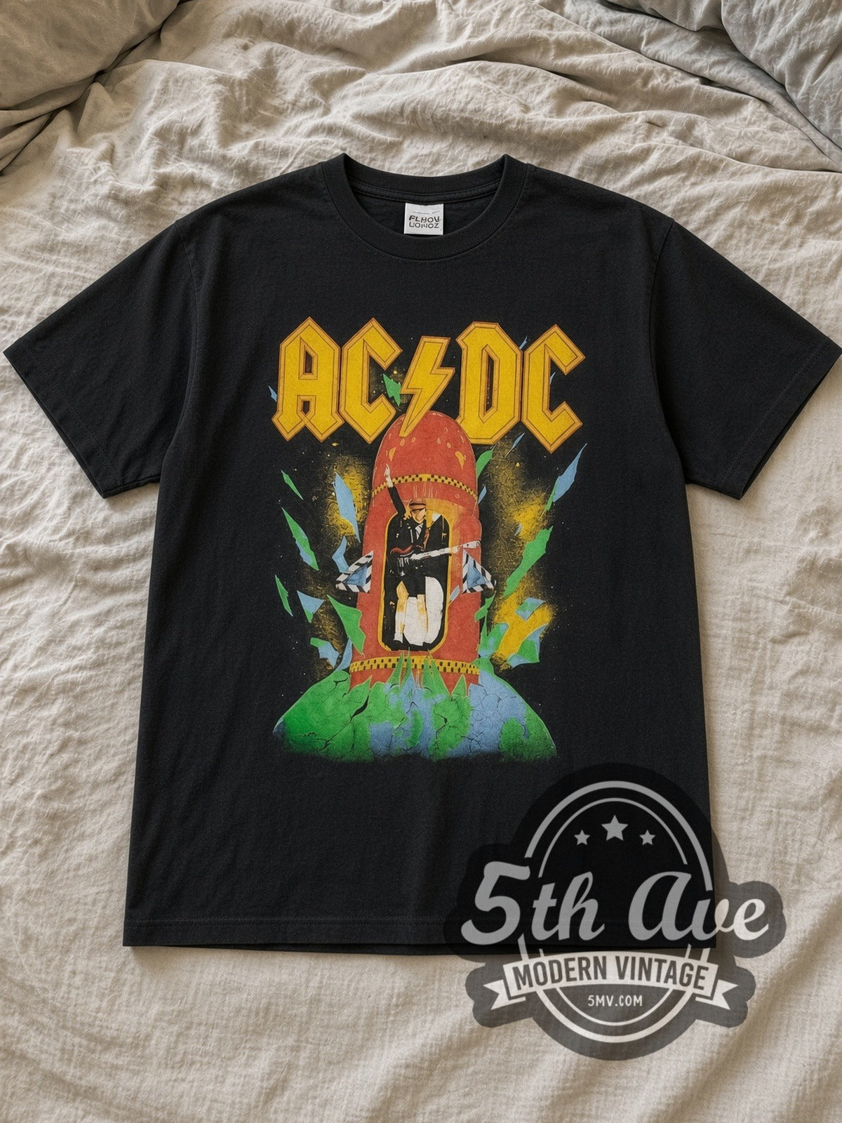 AC/DC – Blow Up Your Video Red Rocket Blimp – Vintage Band T-Shirt