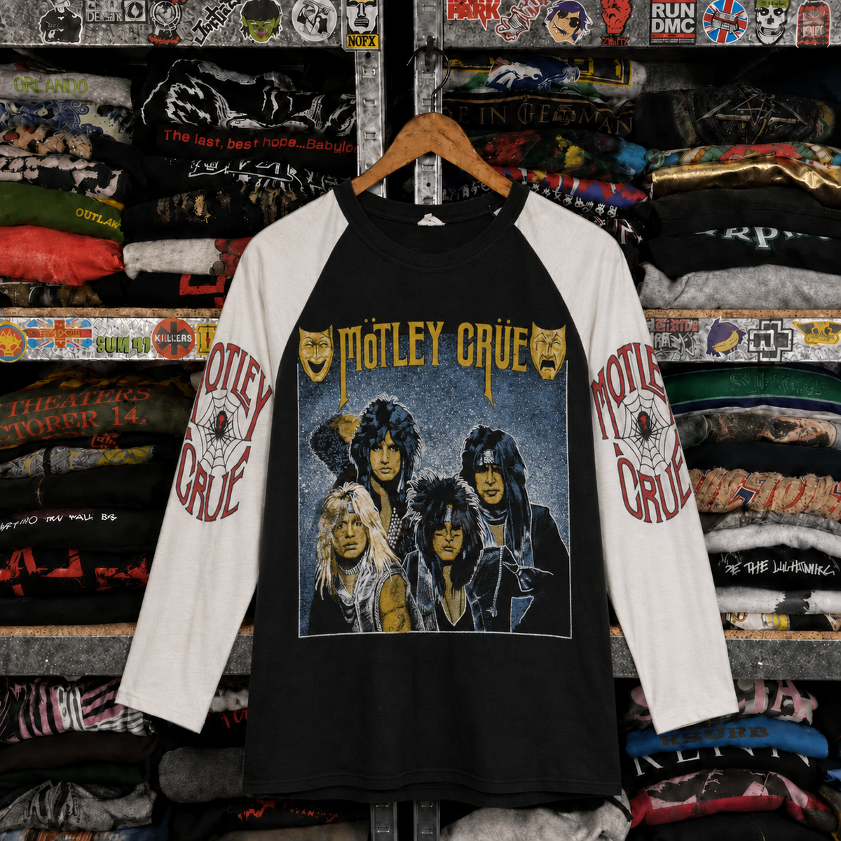 Rare Hard To Find Vintage Mötley Crüe Raglan Shirt, Nearly Sold Out Collectors Piece