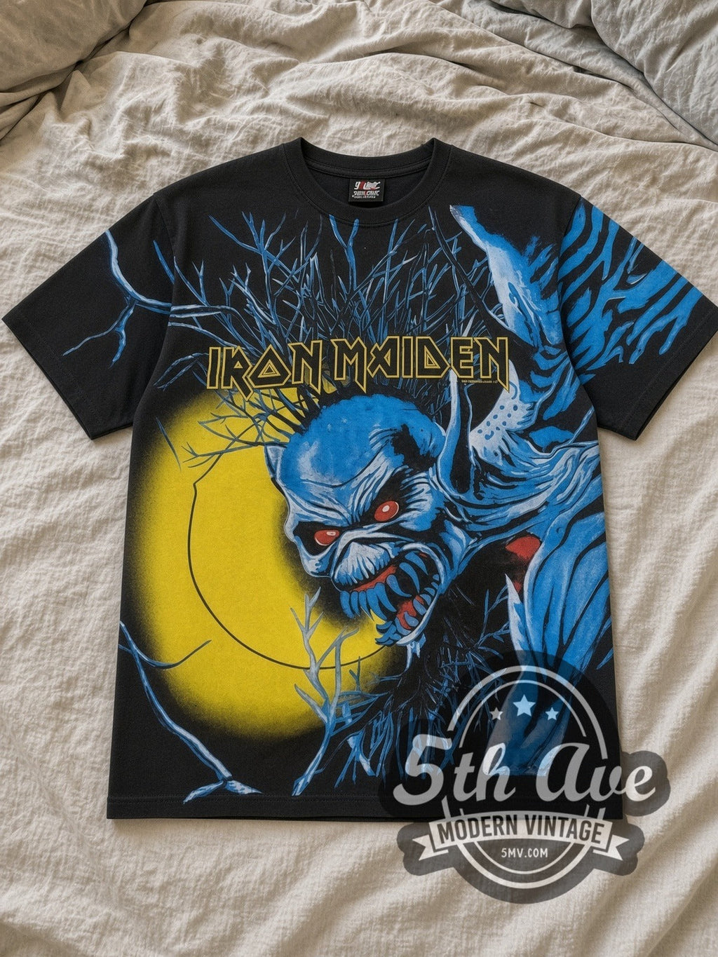 Iron Maiden – Fear of the Dark Moon Claw All Over Print – Vintage Band T-Shirt