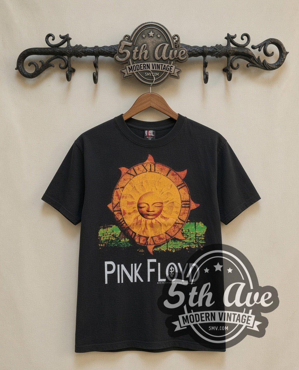 Pink Floyd – Sun (Black) – Vintage Band T-Shirt
