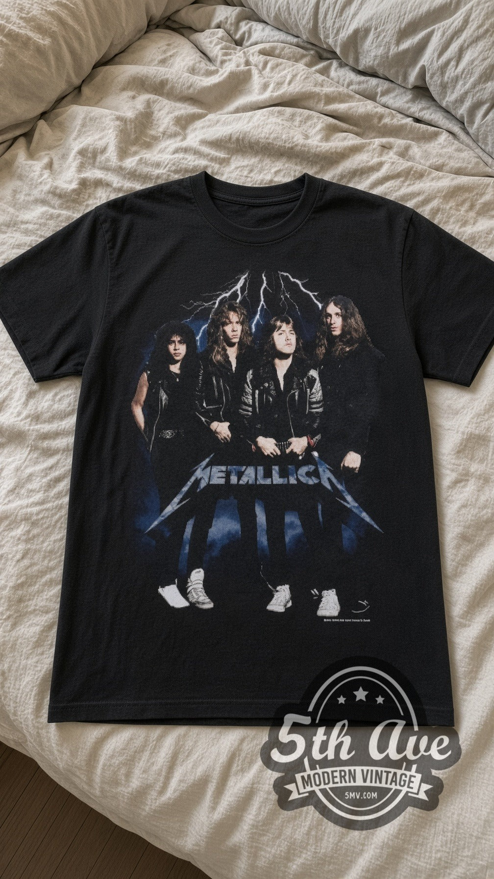 Metallica – Group Photo (Black) – Vintage Band T-Shirt