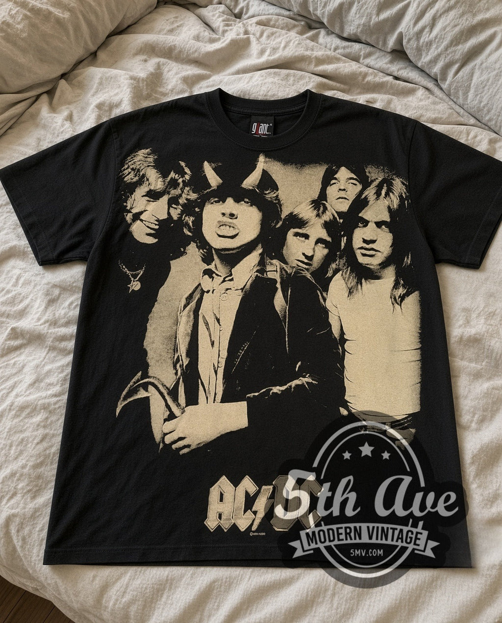 AC/DC – Band Photo – Vintage Band T-Shirt