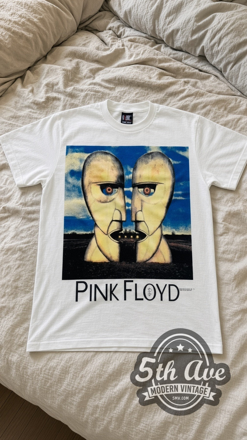 Pink Floyd – Division Bell (White) – Vintage Band T-Shirt