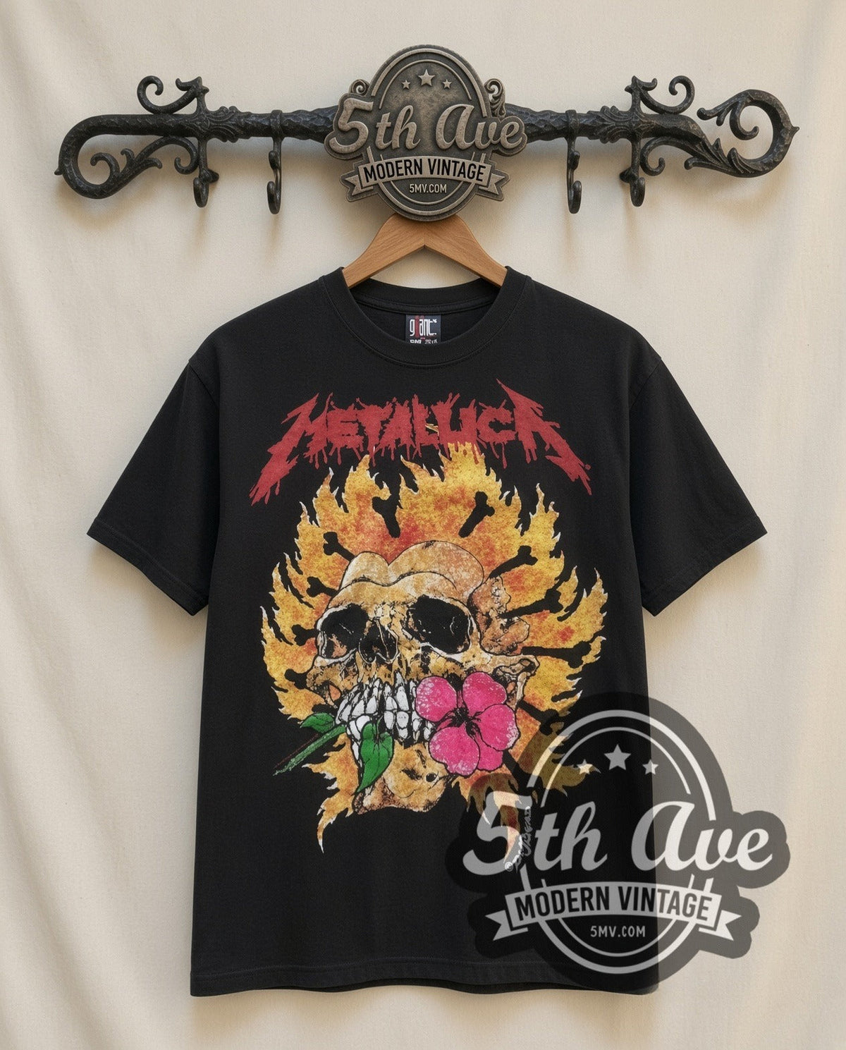 Metallica – Flower Skull (Black) – Vintage Band T-Shirt