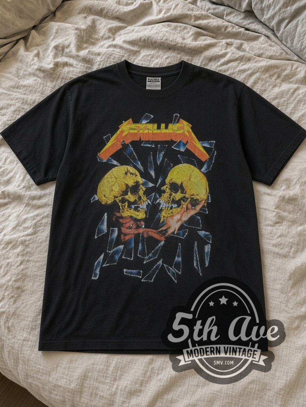 Metallica – Sad But True Twin Skulls Glass – Vintage Band T-Shirt