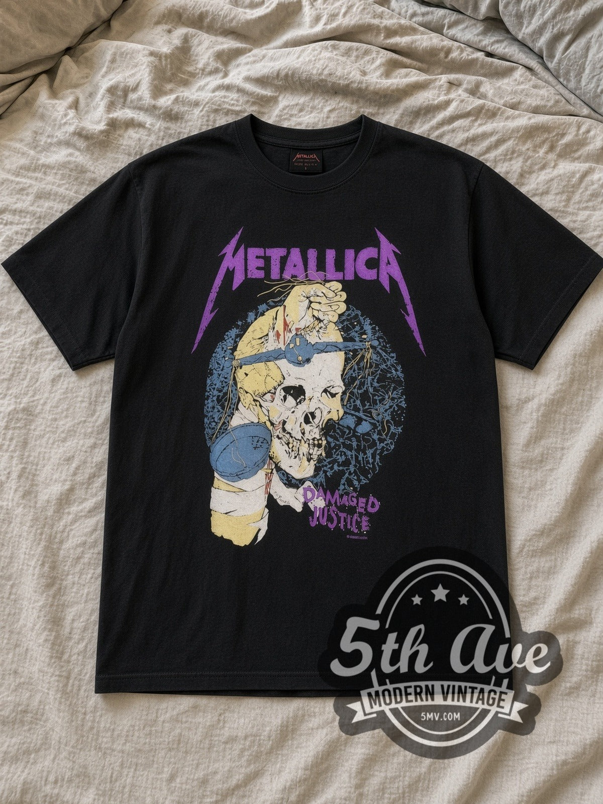 Metallica – Damaged Justice Blindfold Scale – Vintage Band T-Shirt