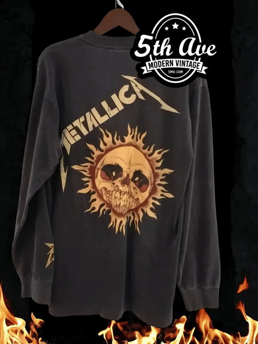 Metallica – Inferno Flaming Skull – Vintage Band T-Shirt