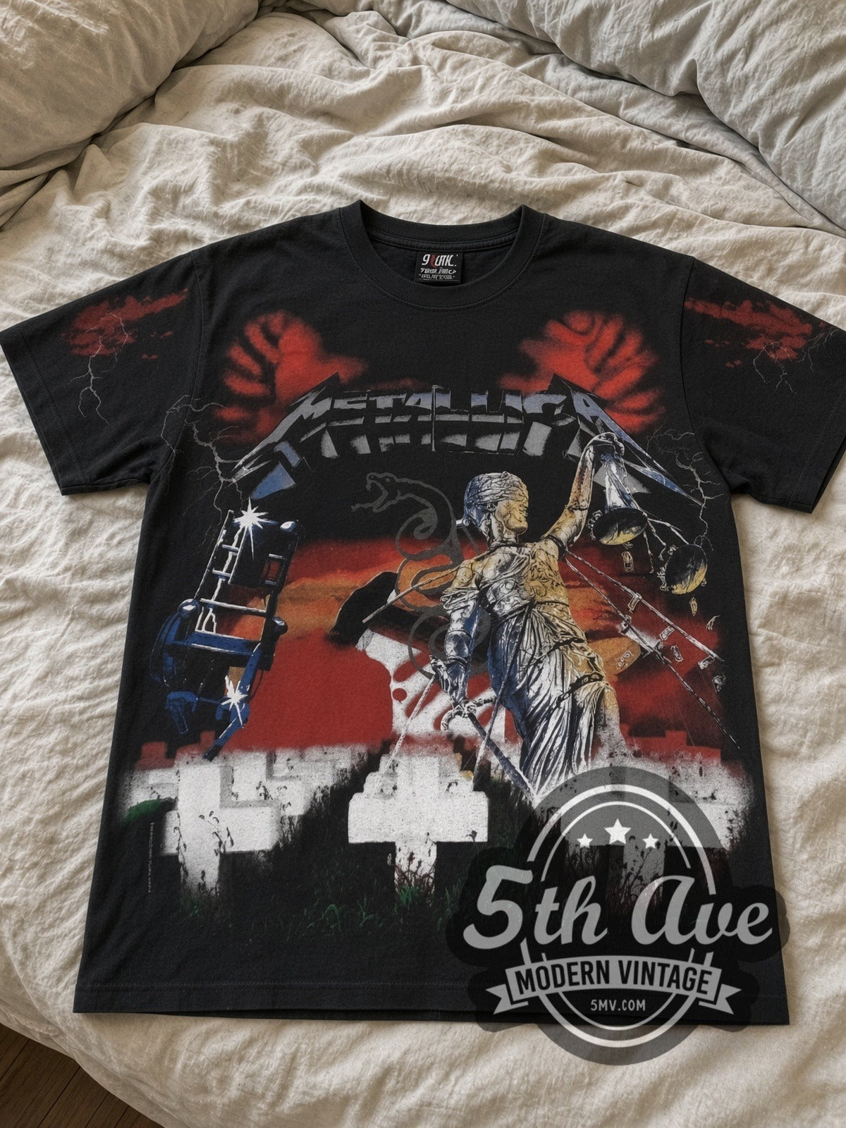 Metallica – Master of Puppets Graveyard All Over Print – Vintage Band T-Shirt