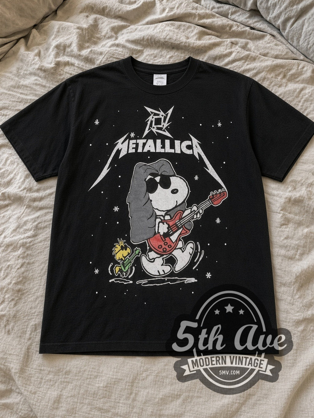 Peanuts – Metallica x Snoopy – Vintage Cartoon T-Shirt