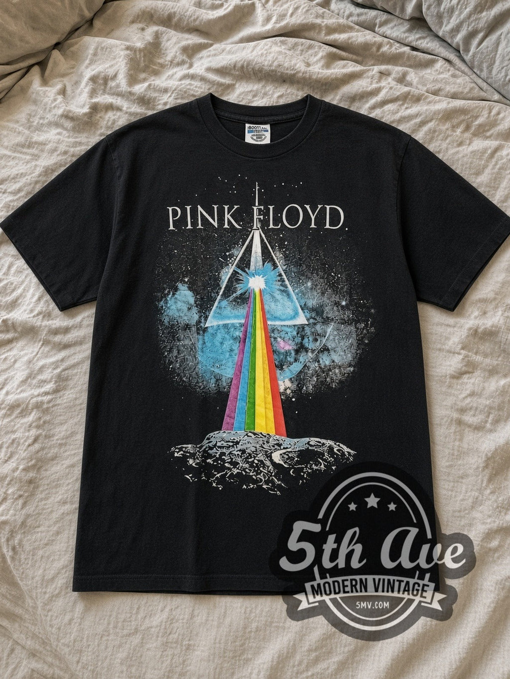Pink Floyd – Blue Prism Spectrum Lunar Surface – Vintage Band T-Shirt