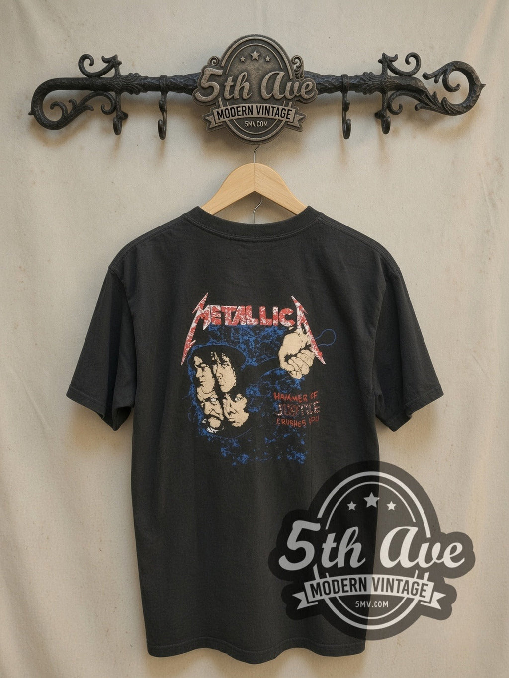 Metallica – Skull Front Band Photo Back – Vintage Band T-Shirt