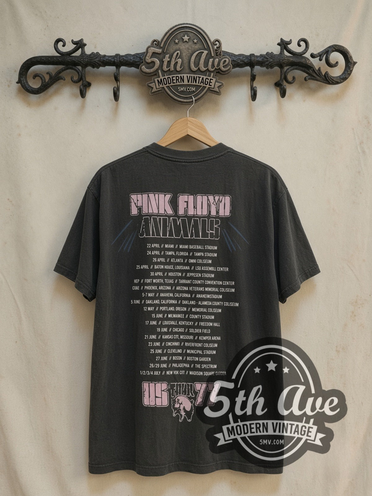 Pink Floyd – 1977 Tour – Vintage Band T-Shirt