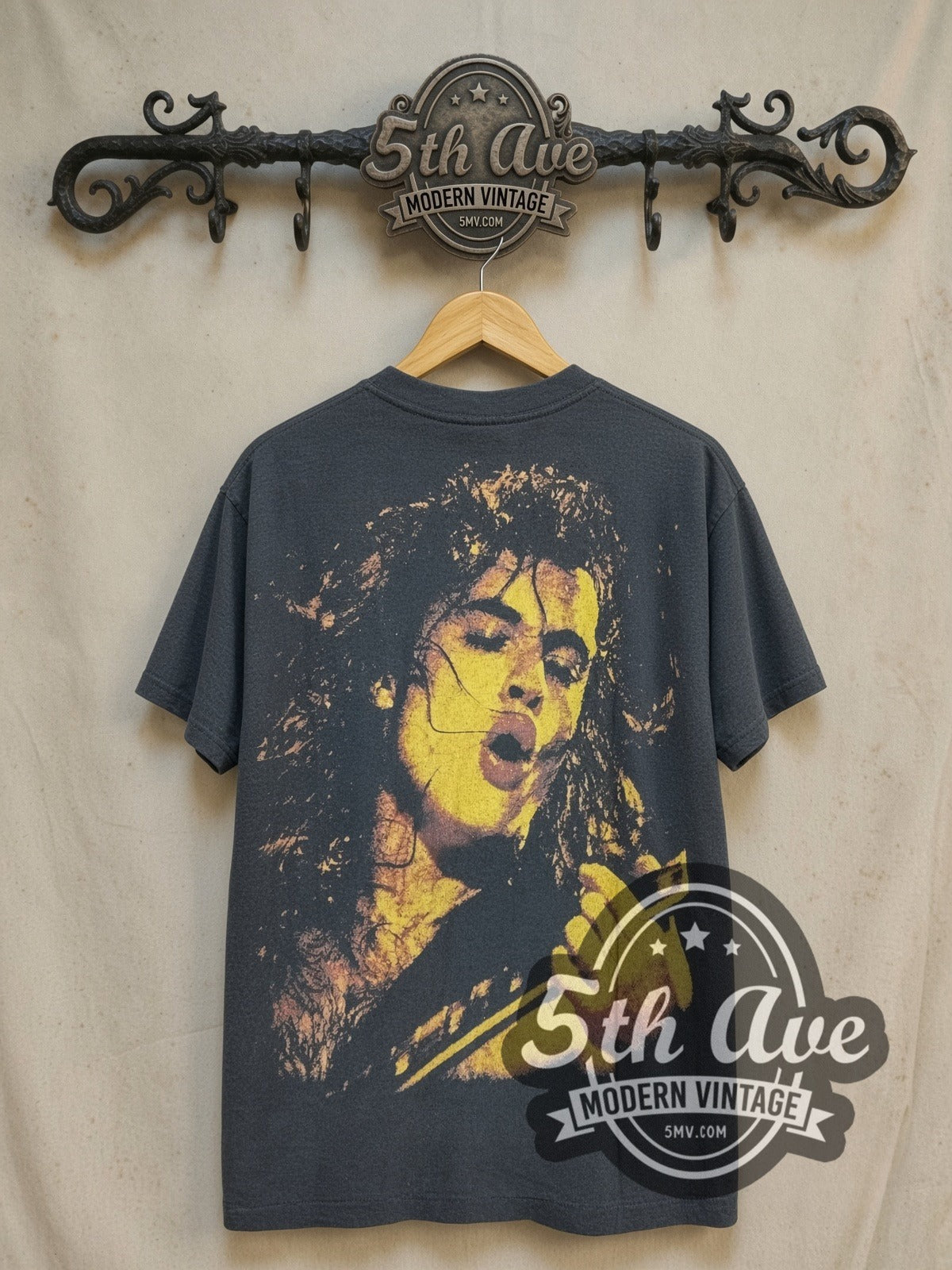 AC/DC – Graphic – Vintage Band T-Shirt
