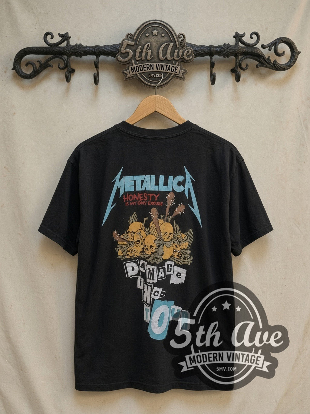 Metallica – Damage Inc. Split Red Skull – Vintage Band T-Shirt