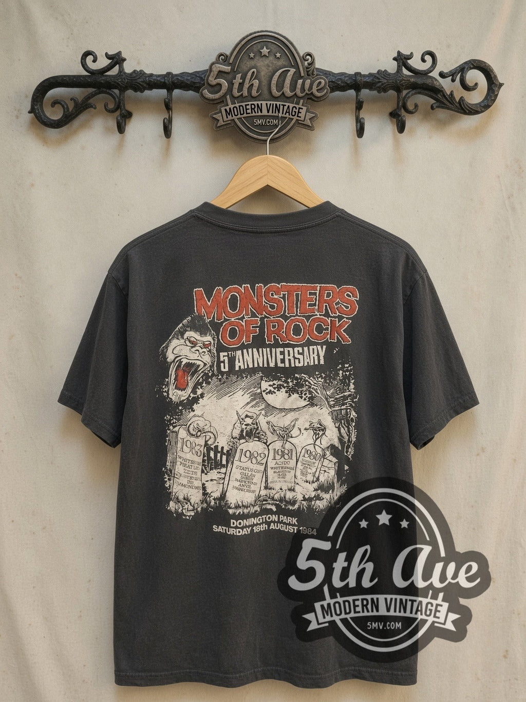 AC/DC – Monsters of Rock – Vintage Band T-Shirt