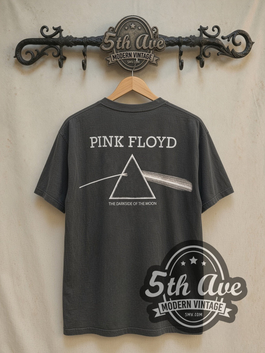 Pink Floyd – Blue Prism Spectrum Lunar Surface – Vintage Band T-Shirt