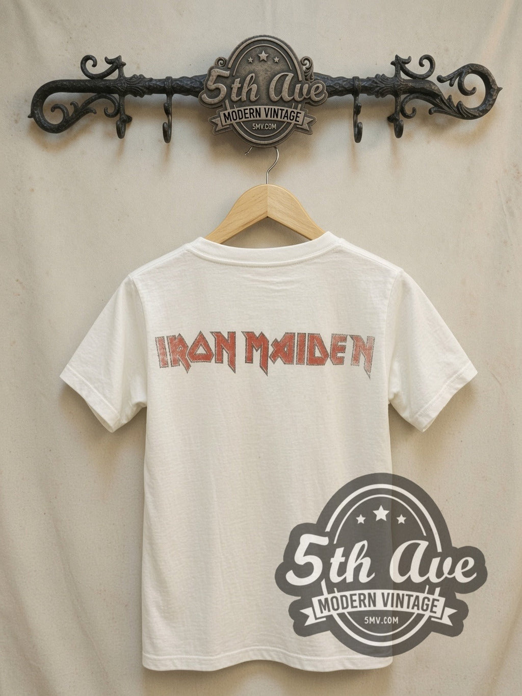 Iron Maiden – Union Jack Band Photo – Vintage Band T-Shirt