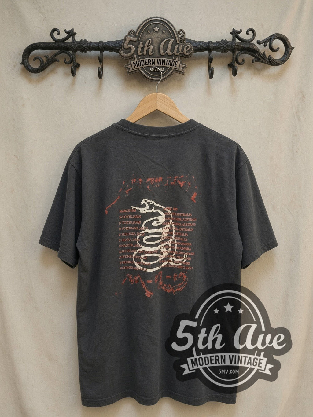 Metallica – Faces and World Tour 'Don't Tread On Me' Snake – Vintage Band T-Shirt