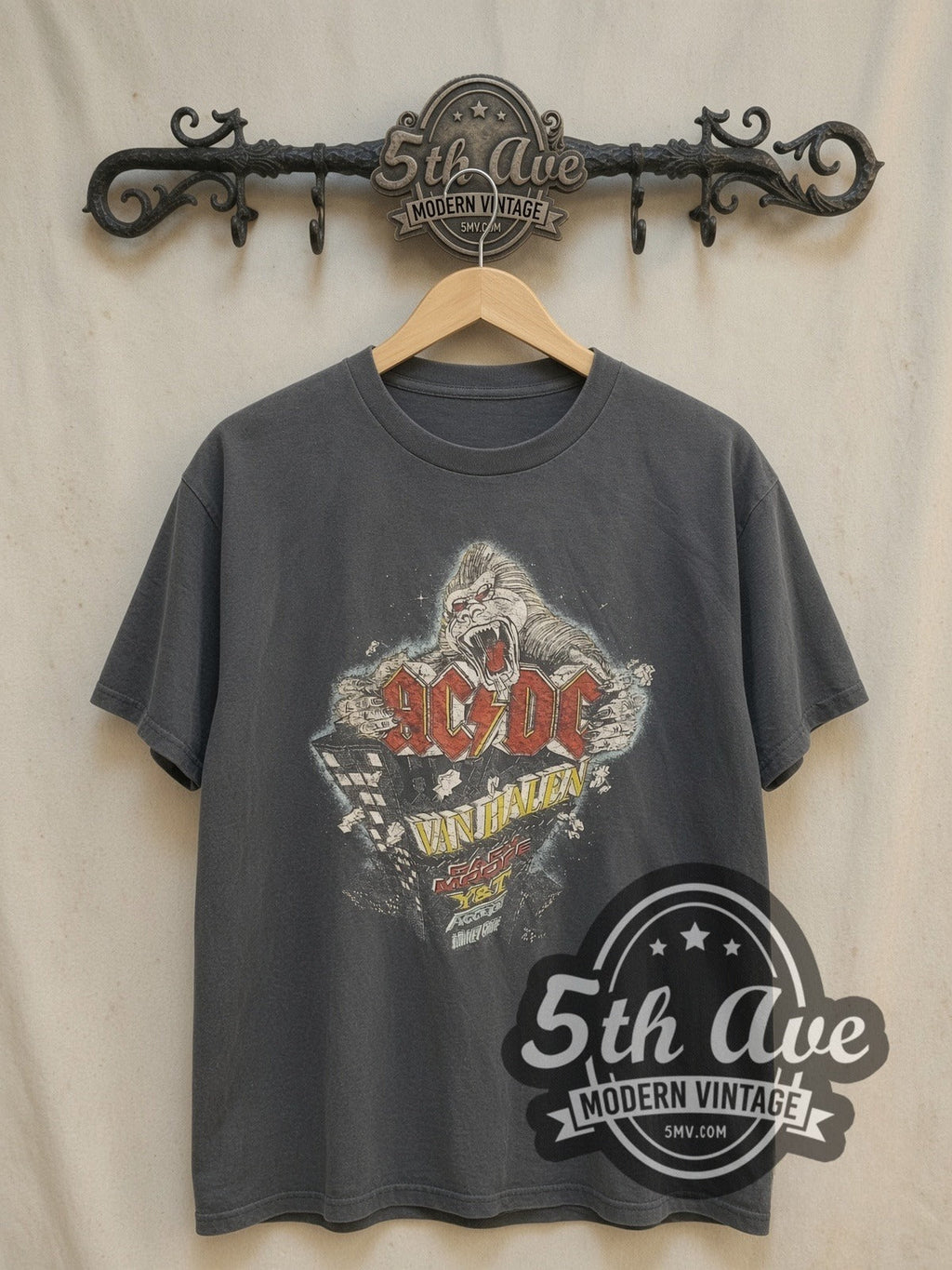 AC/DC – Monsters of Rock – Vintage Band T-Shirt