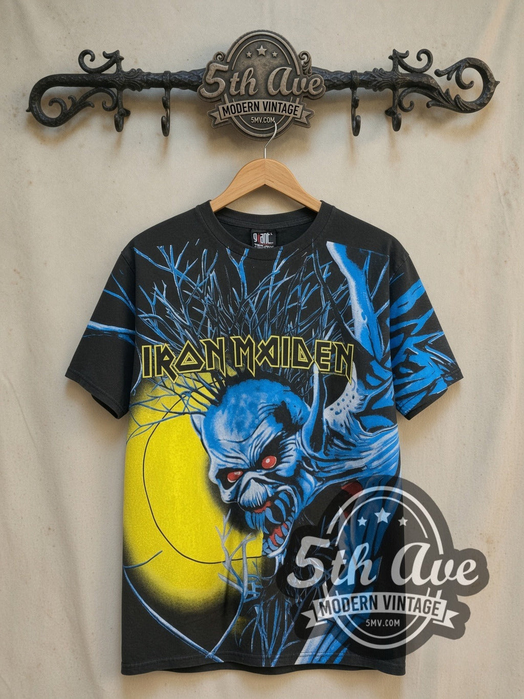Iron Maiden – Fear of the Dark Eddie Portrait Moon All Over Print – Vintage Band T-Shirt