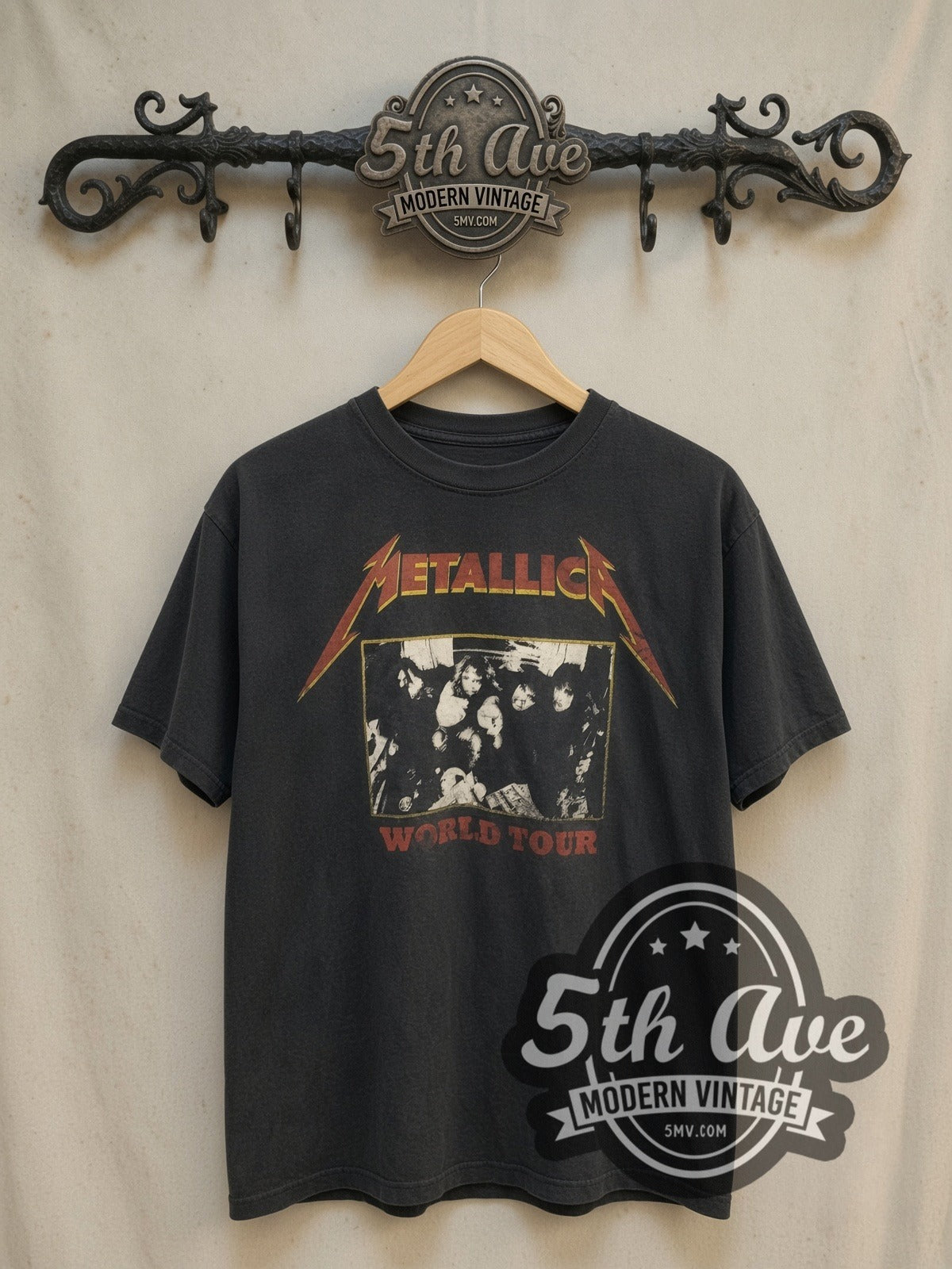 Metallica – World Tour Band Photo – Vintage Band T-Shirt