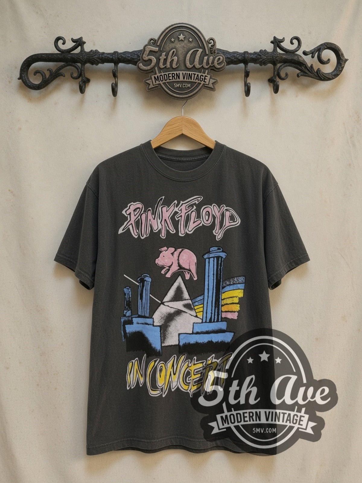 Pink Floyd – 1977 Tour – Vintage Band T-Shirt