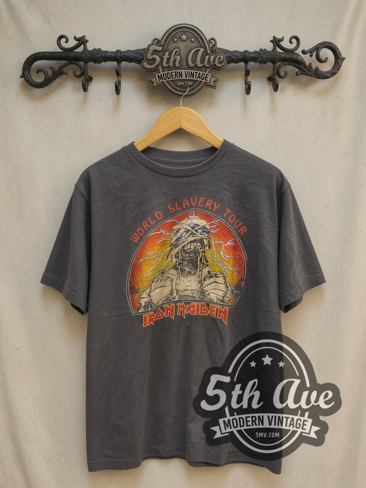 Iron Maiden – World Slavery Tour – Vintage Band T-Shirt