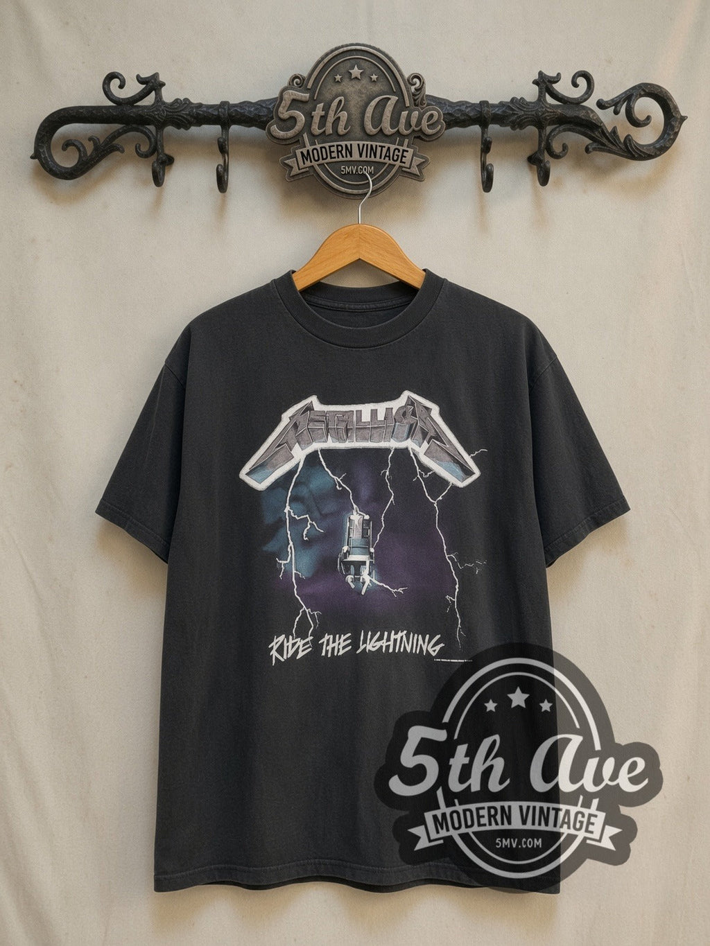 Metallica – Ride the Lightning – Vintage Band T-Shirt