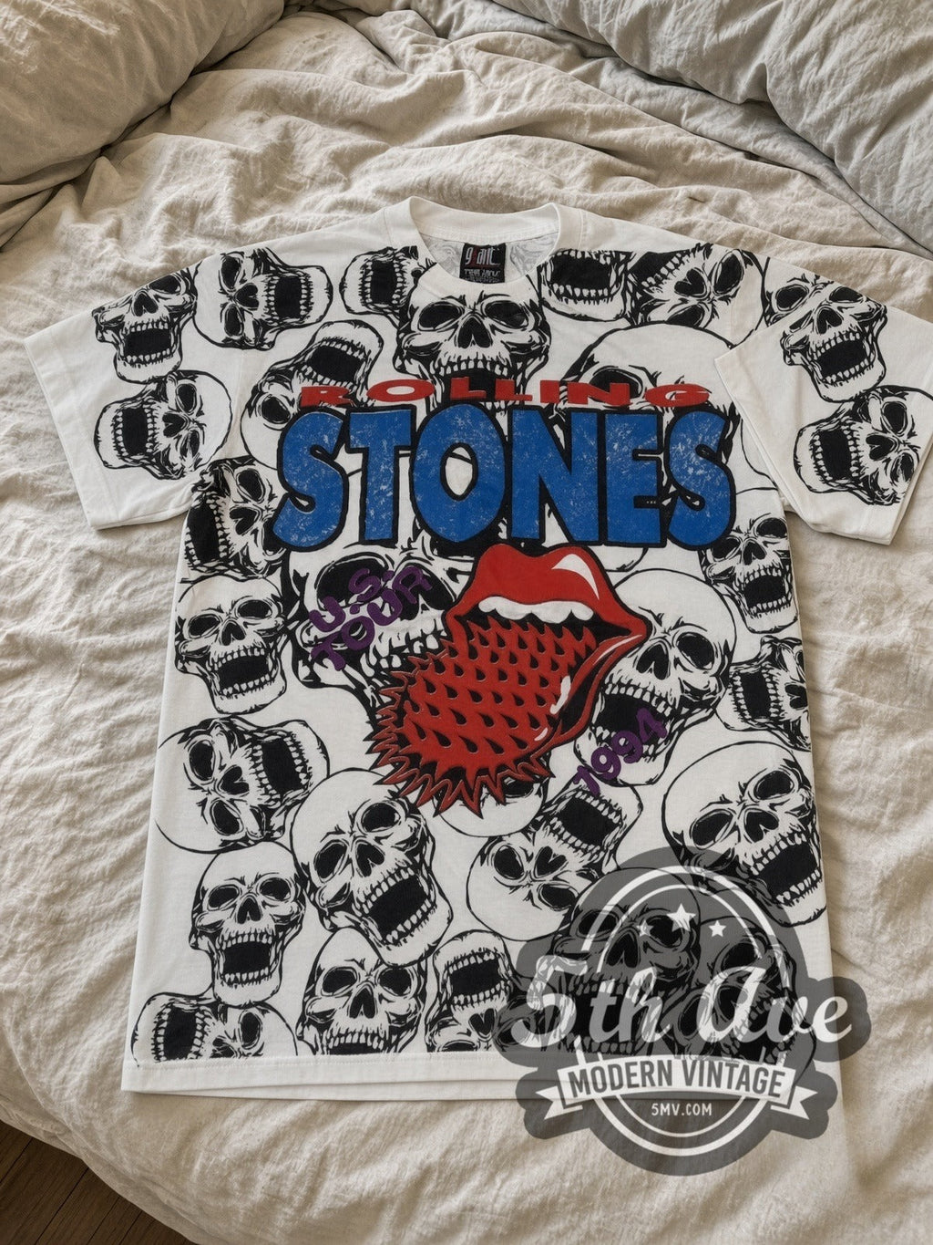 The Rolling Stones – Voodoo Lounge Skulls All Over Print – Vintage Band T-Shirt